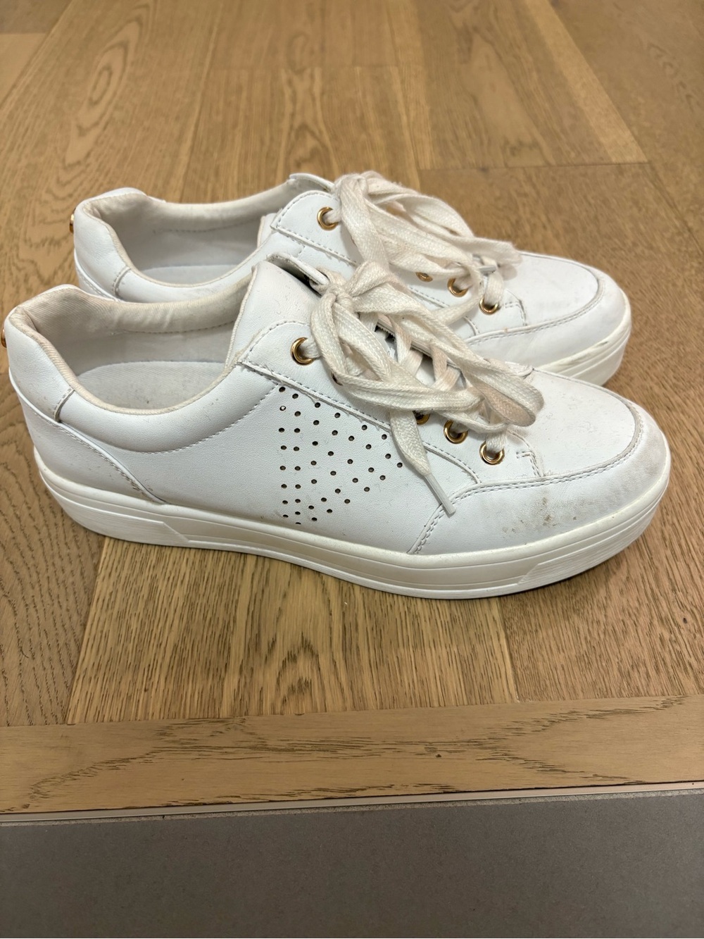Steve Madden White Low-Top Lace-Up Sneakers with Gold Eyelets